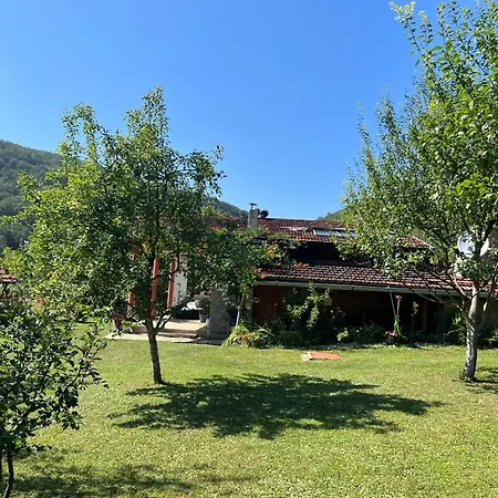 Hébergement de vacances Elza *