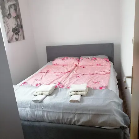 Holiday home Elza *