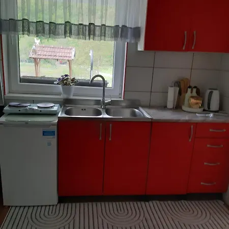 Ferienhaus Anna & Kamp Elza Bihać